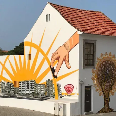 Local Surf House Iii 马托西纽什